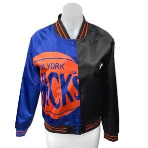 Mitchell & Ness NBA New York Knicks Basketball Logo Satin Button Bomber Jacket S